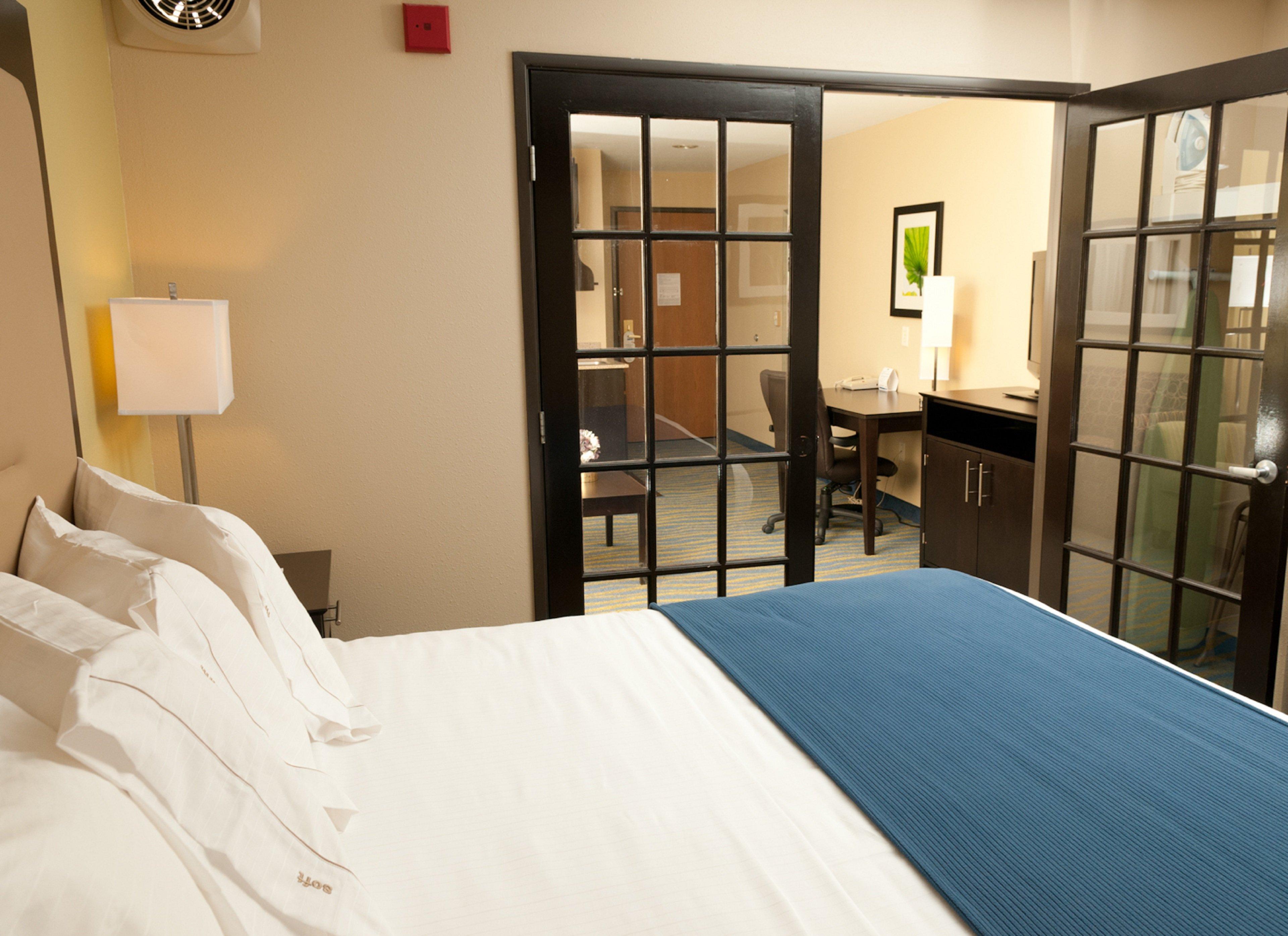 Holiday Inn Express Hotel & Suites Bloomington-Normal University Area By Ihg Екстер'єр фото